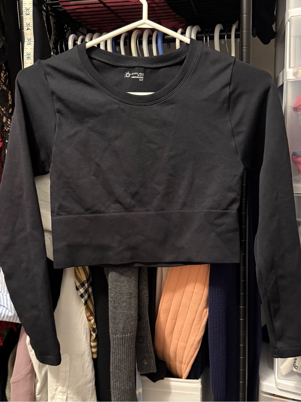 aerie off line Black Long-Sleeve Crop Top